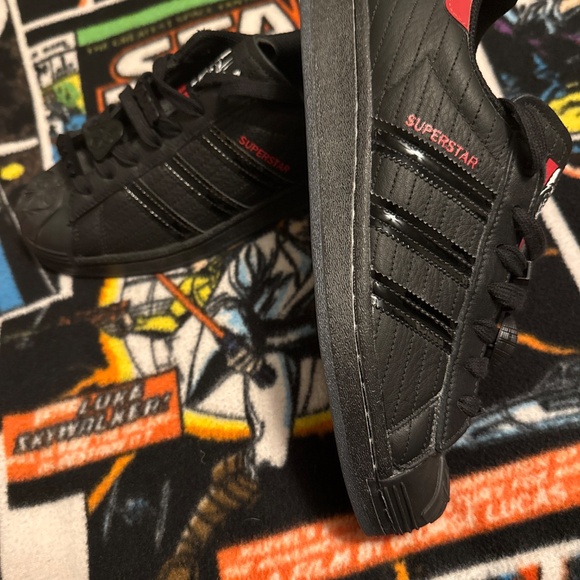 Star Wars Darth Vader Adidas - Picture 4 of 7